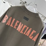 注目アイテム☆ 2026 バレンシアガ 新作 半袖Tシャツ コピー