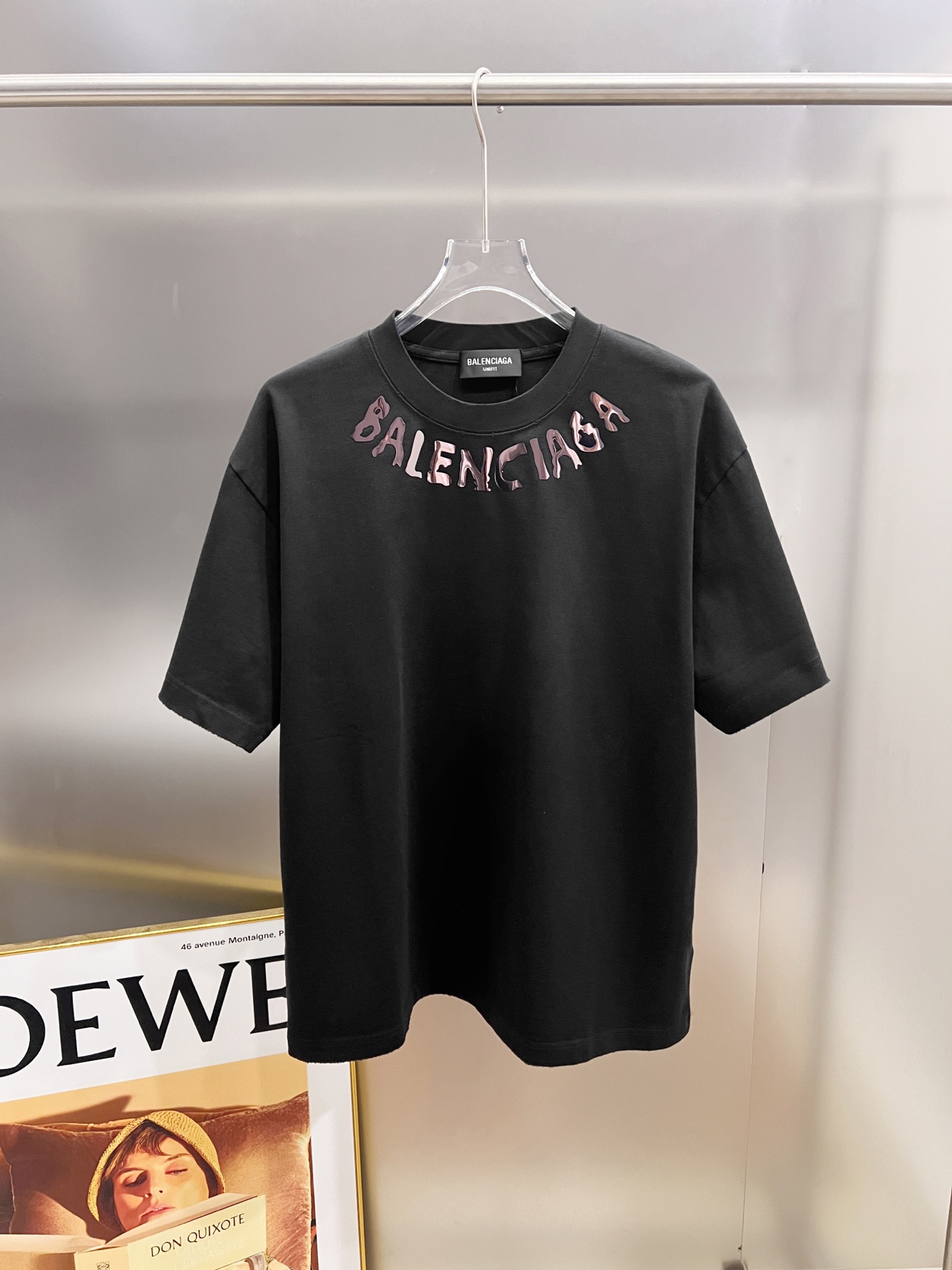 定番人気！ 2026 バレンシアガ 新作 半袖Tシャツ 偽物