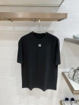 目を惹くカラー 2026 ロエベ 新作 半袖Tシャツ 偽物