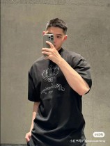高品質 2026 バレンシアガ 新作 半袖Tシャツ 偽物