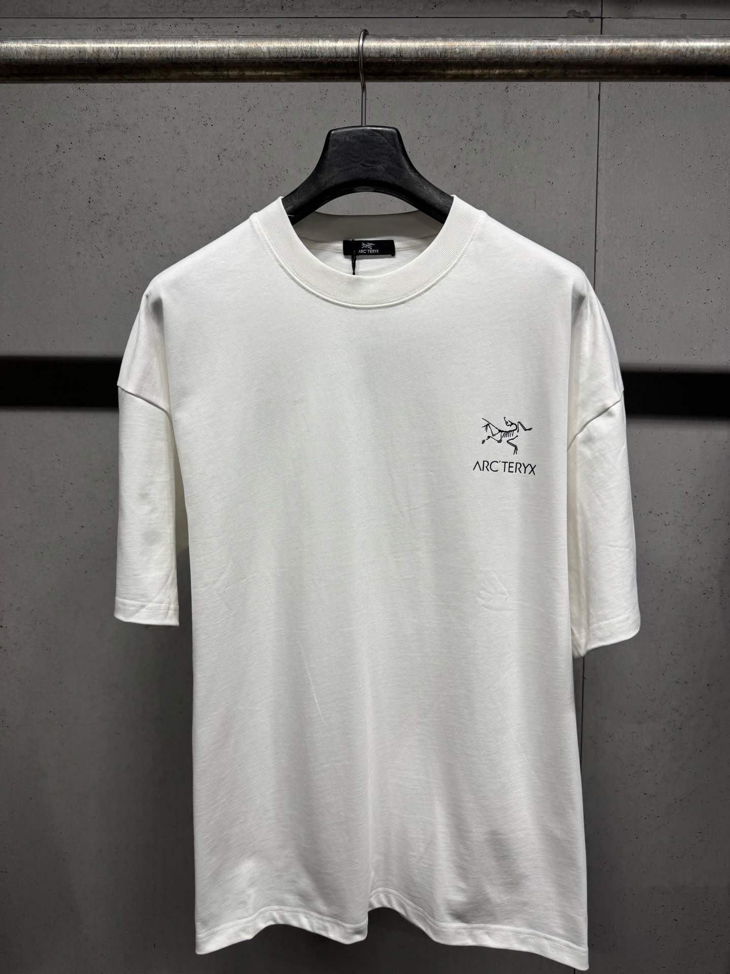 入手困難！2026 アークテリクス 新作 半袖Tシャツ 偽物