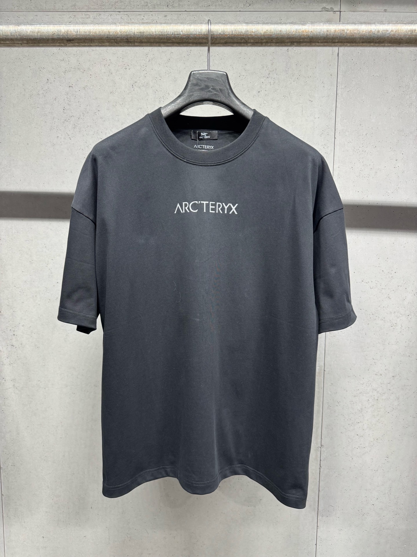 日本未入荷 2026 アークテリクス 新作 半袖Tシャツ スーパーコピー