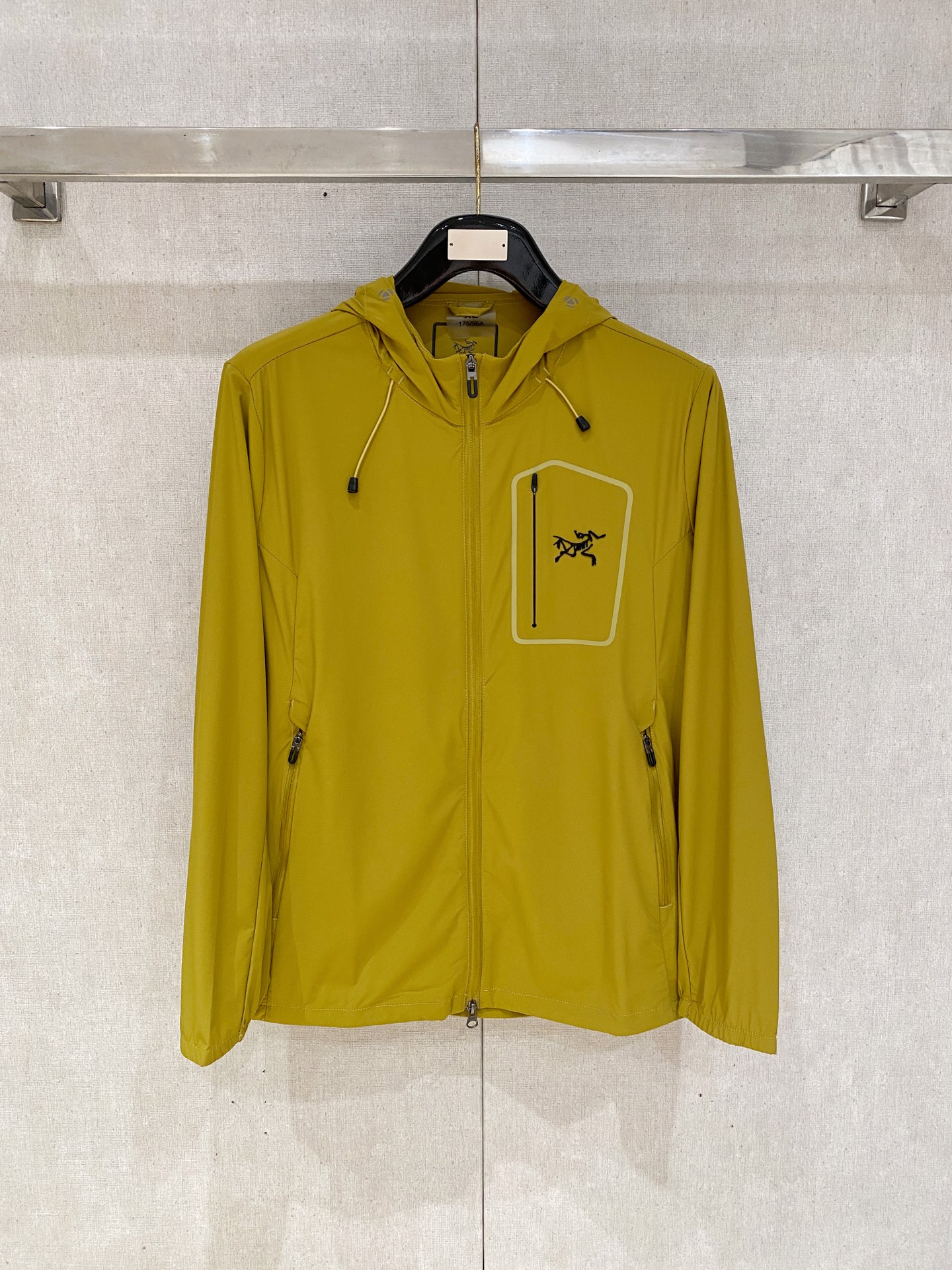 【即発】★ 2026 アークテリクス 新作 日焼け止め服 偽物