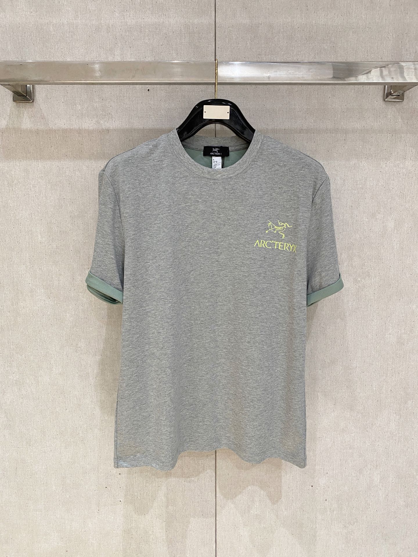 人気No1★ 2026 アークテリクス 新作 半袖Tシャツ 偽物