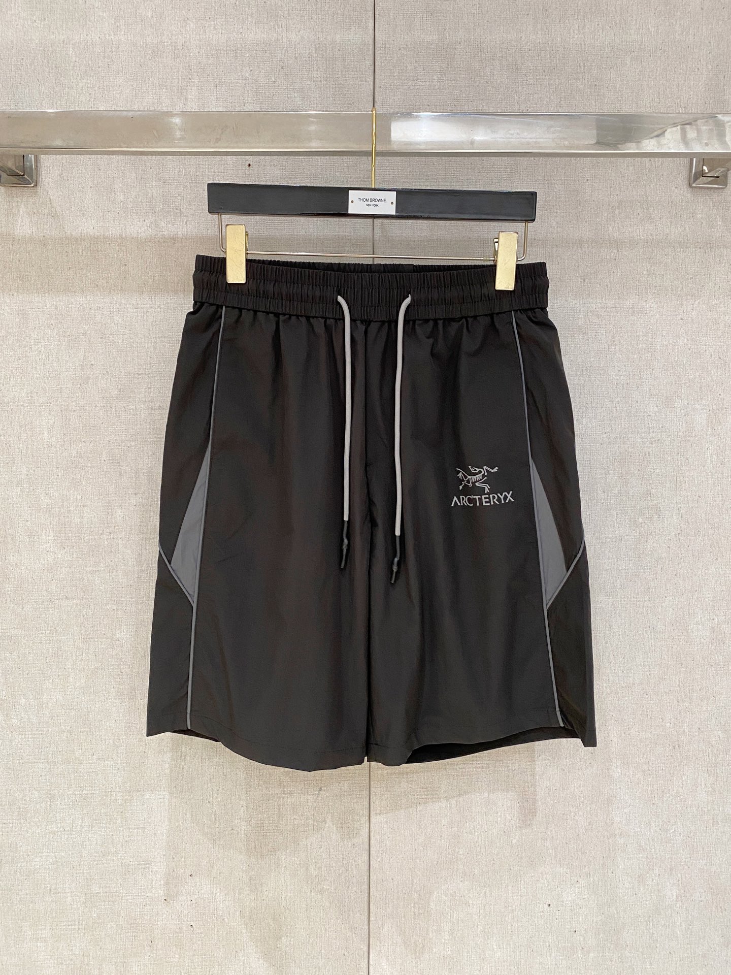 【大特価】2026 アークテリクス 新作 ショートパンツ スーパーコピー