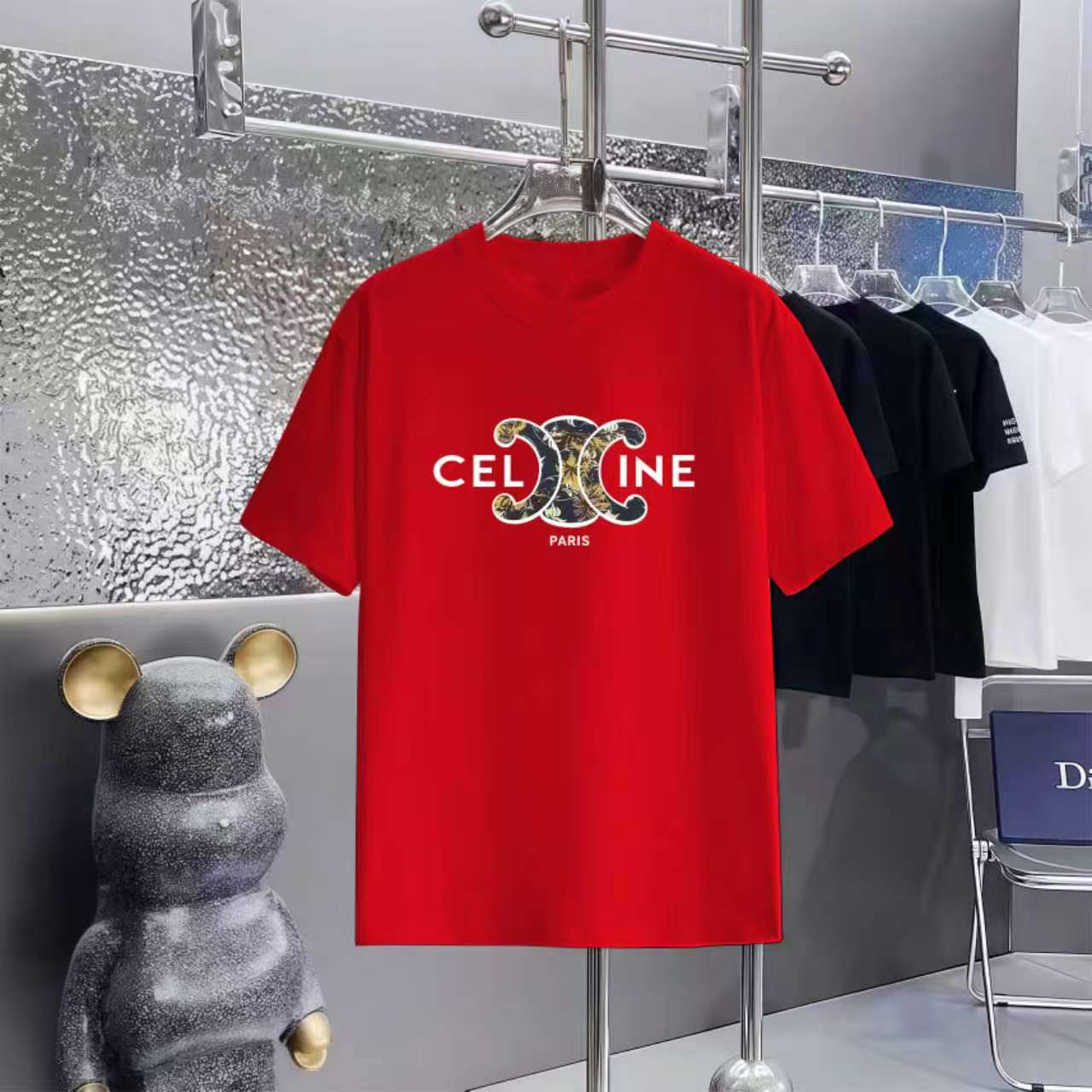 注目アイテム♡  2026 セリーヌ 新作 半袖Tシャツ スーパーコピー