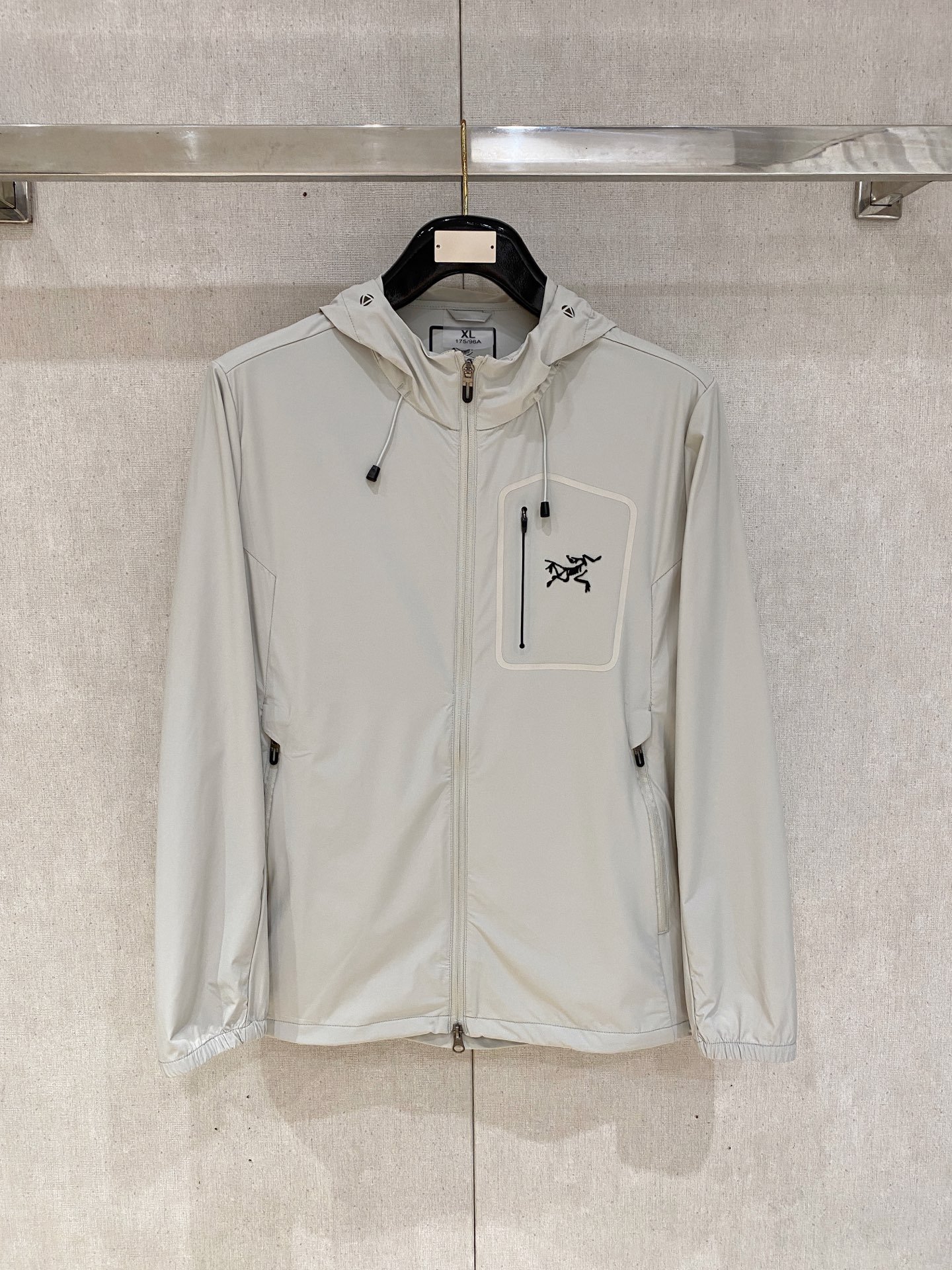 完売前に！2026 アークテリクス 新作 日焼け止め服 コピー