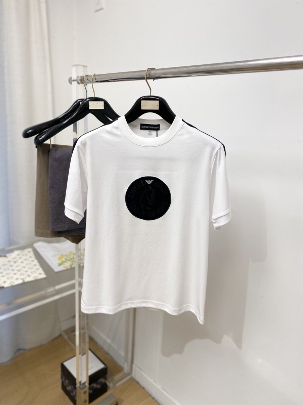 ☆超人気☆  2026 ジョルジオアルマーニ 新作 半袖Tシャツ スーパーコピー