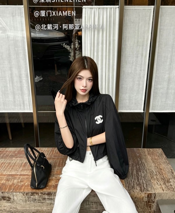 ☆超人気☆ 2026 シャネル 新作 日焼け止め服 スーパーコピー