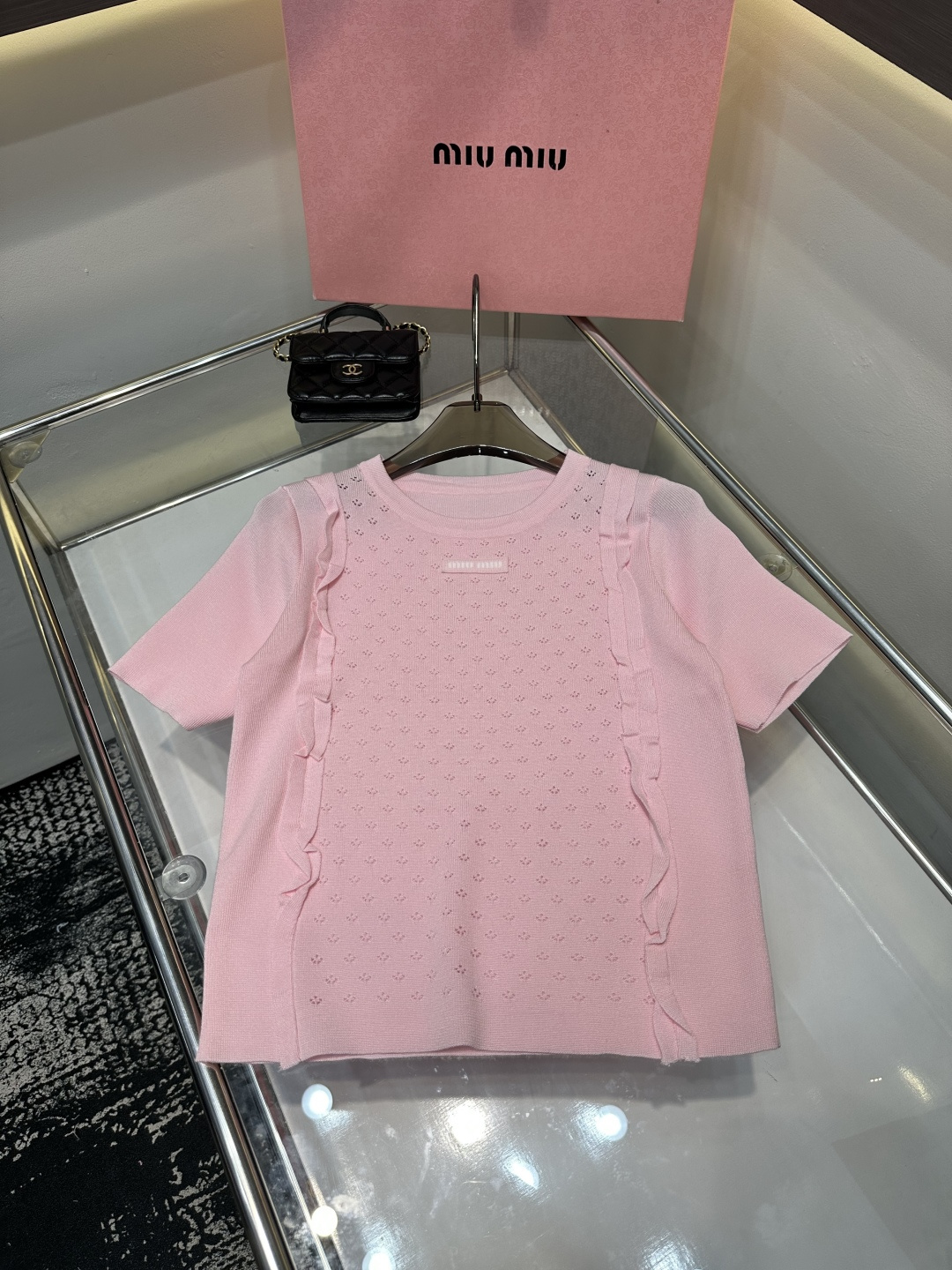 人気No1★ 2026 ミュウミュウ 新作 半袖Tシャツ 偽物  2色