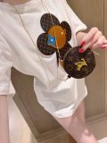 ☆超人気☆ 2026 ルイヴィトン 新作 半袖Tシャツ コピー