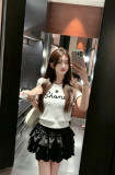 一目惚れ♪ 2026 シャネル 新作 半袖Tシャツ スーパーコピー 4色