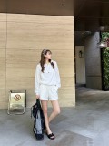 人気爆発☆ 2026 プラダ 新作 セットアップ 偽物