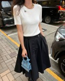 おすすめ 2026 プラダ 新作 半袖Tシャツ スーパーコピー3色
