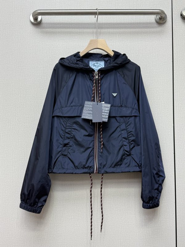 世界中で大人気♪ 2026 プラダ 新作 日焼け止め服 コピー