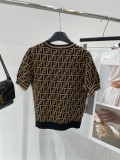 争奪戦 2026 フェンディ 新作 半袖Tシャツ スーパーコピー