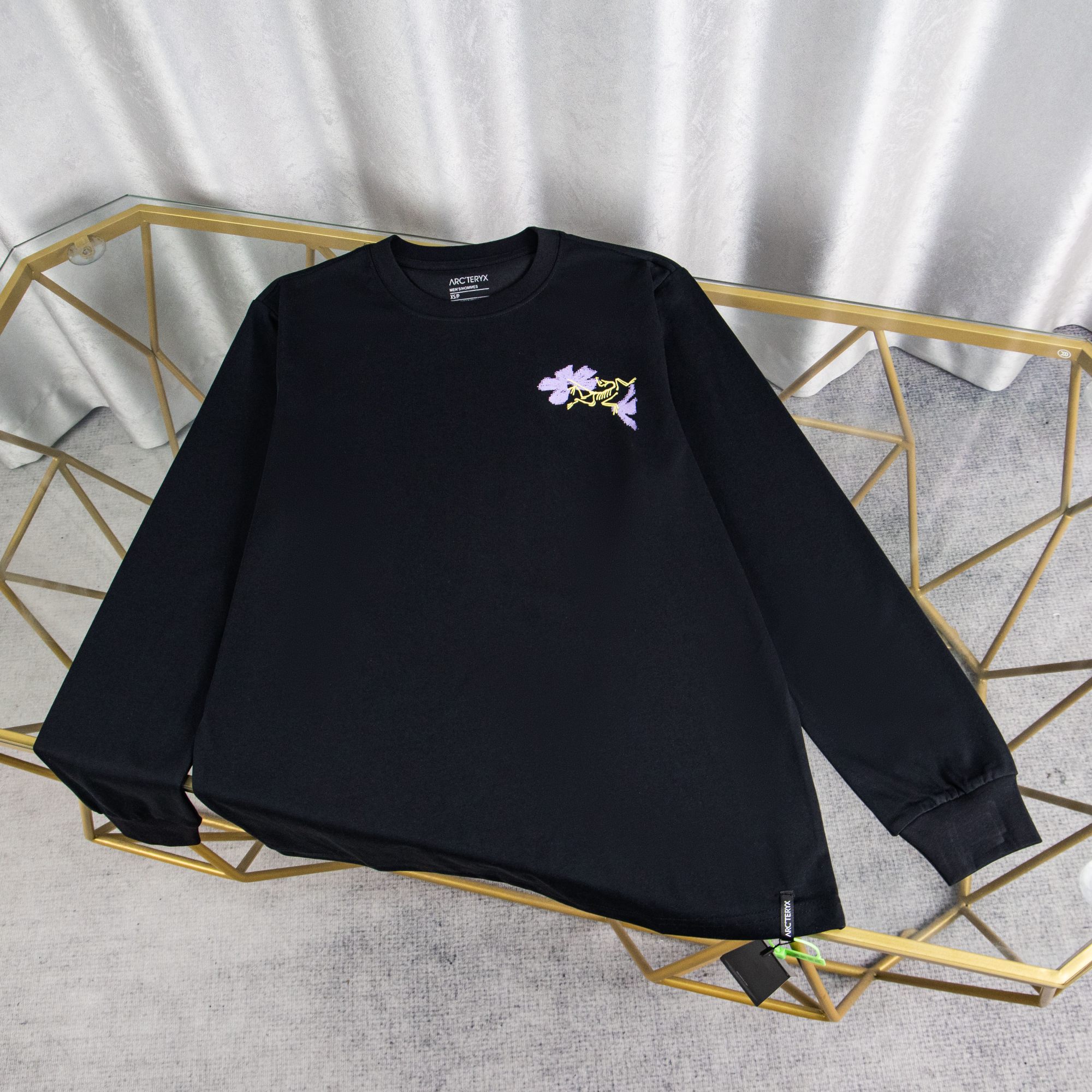 争奪戦  2027 アークテリクス 新作 長袖Tシャツ スーパーコピー