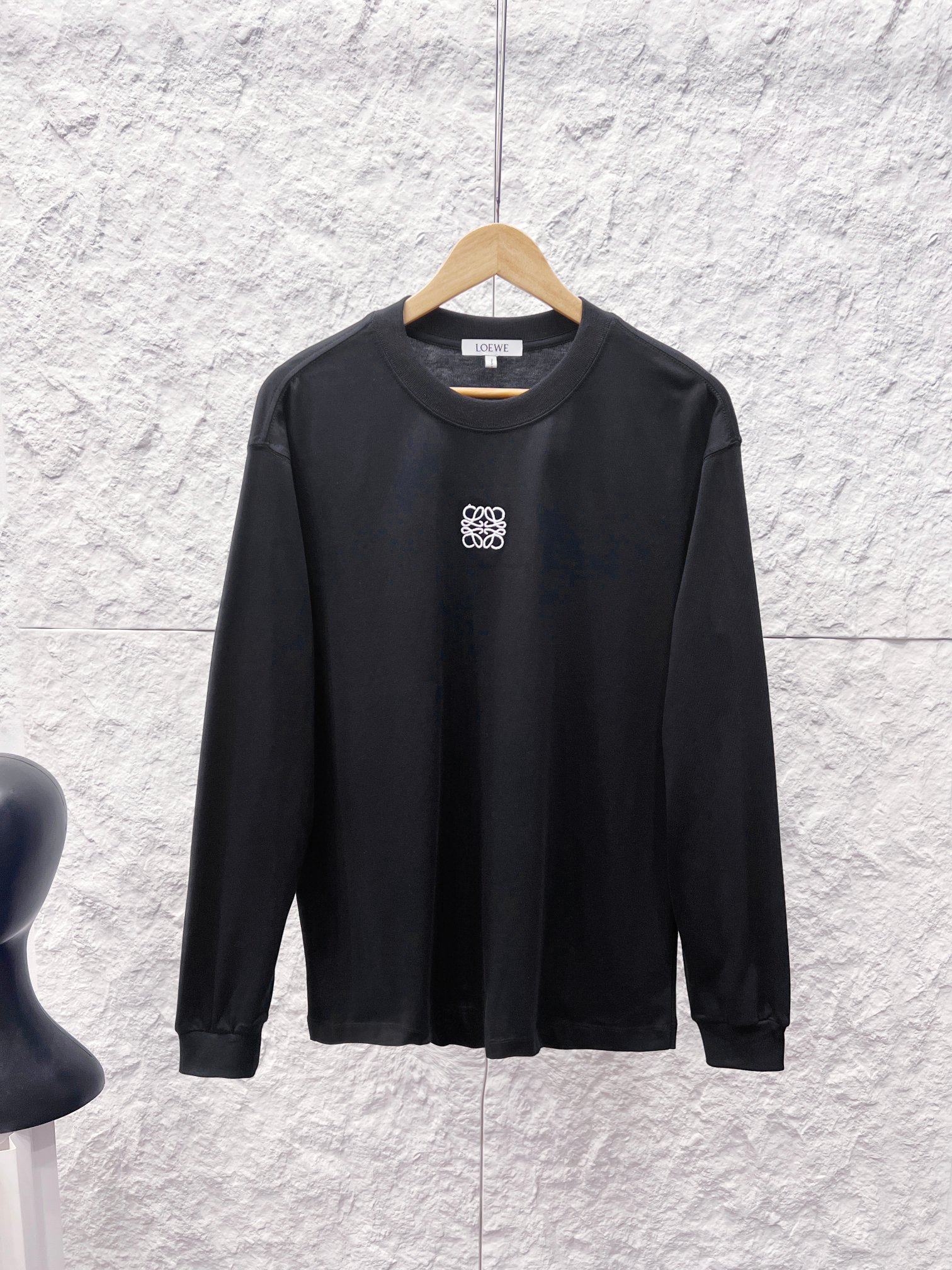 高品質 2027 ロエベ 新作 長袖Tシャツ スーパーコピー