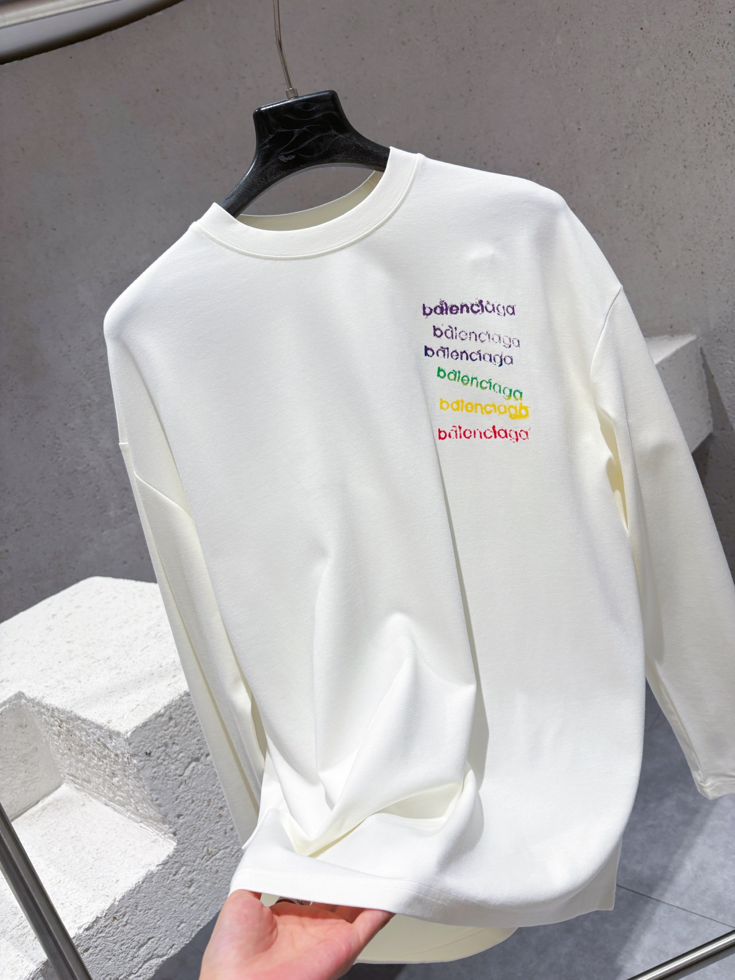 超希少！ 2027 バレンシアガ 新作 長袖Tシャツ コピー  2色
