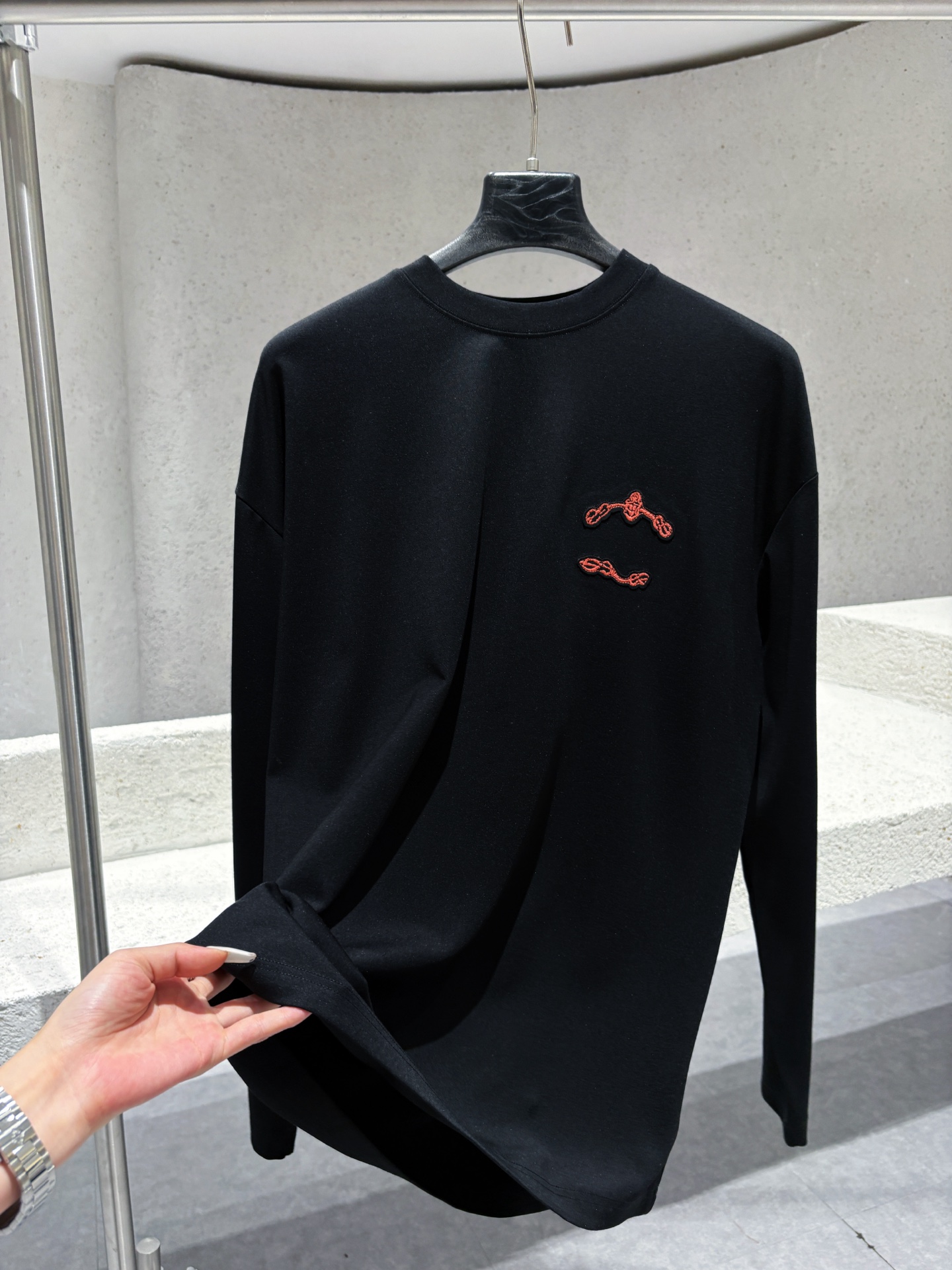 ★日本!!人気！2027 プラダ 新作 長袖Tシャツ 偽物 2色