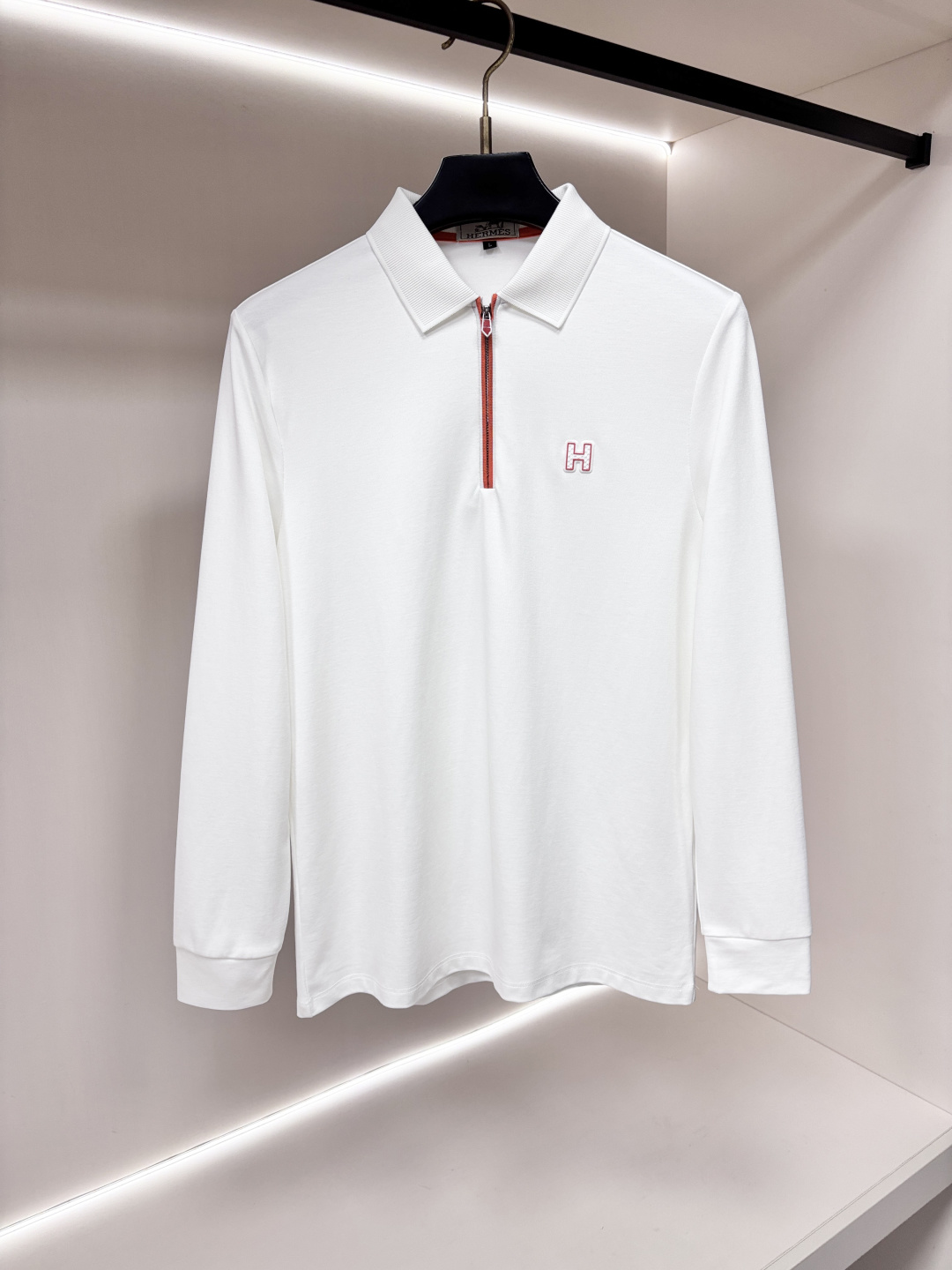 定番人気！ 2027 エルメス 新作 長袖Tシャツ コピー  3色