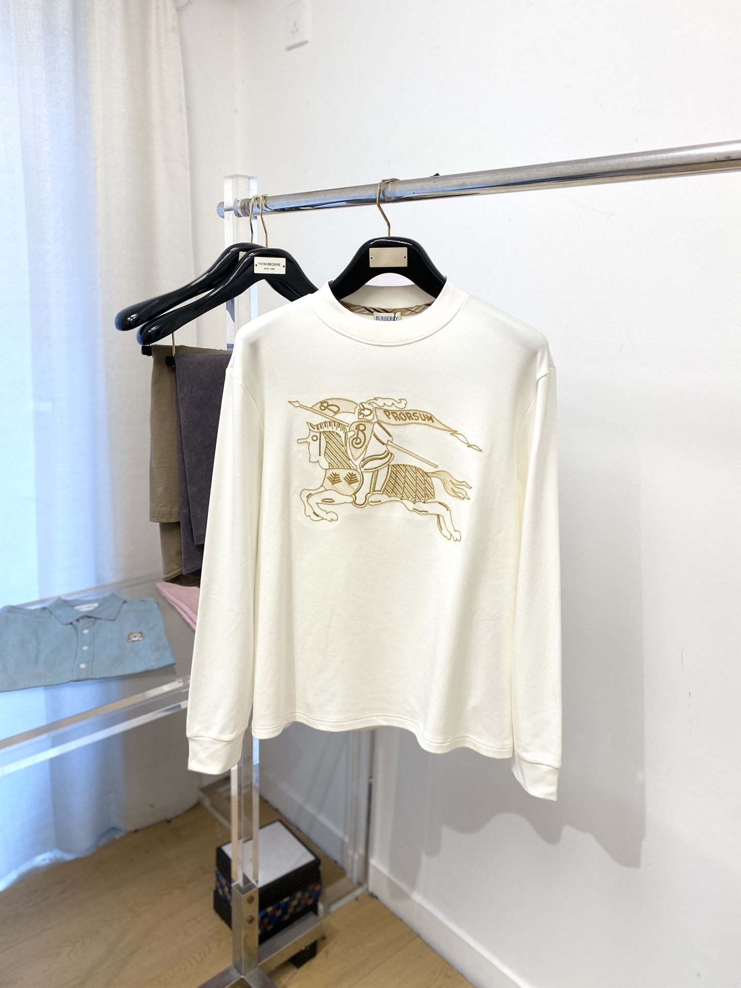 ★日本!!人気！2027 バーバリー 新作 長袖Tシャツ スーパーコピー
