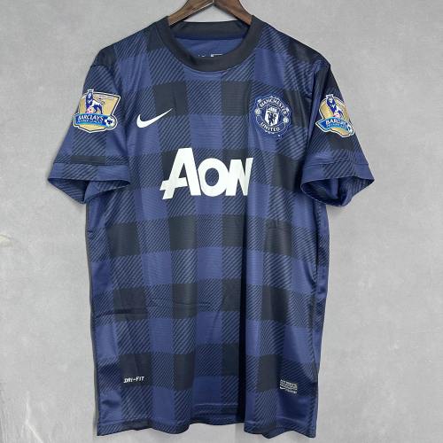 13-14 Manchester United away