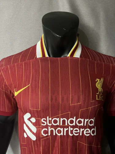 24-25 liverpool home player