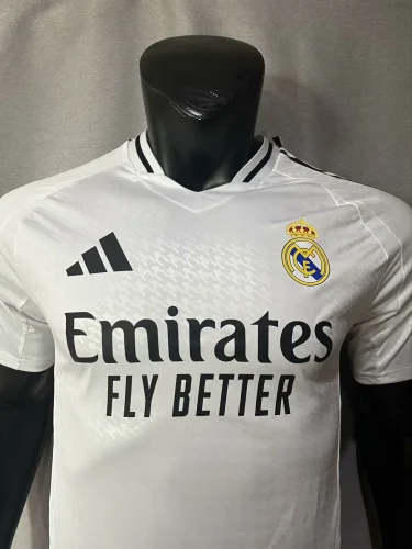 24-25 Real Madrid home player