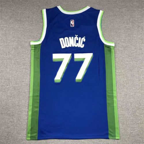 Dallas Mavericks Luca Doncic basketball jersey blue