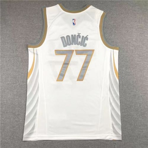 Dallas Mavericks Luca Doncic basketball jersey White