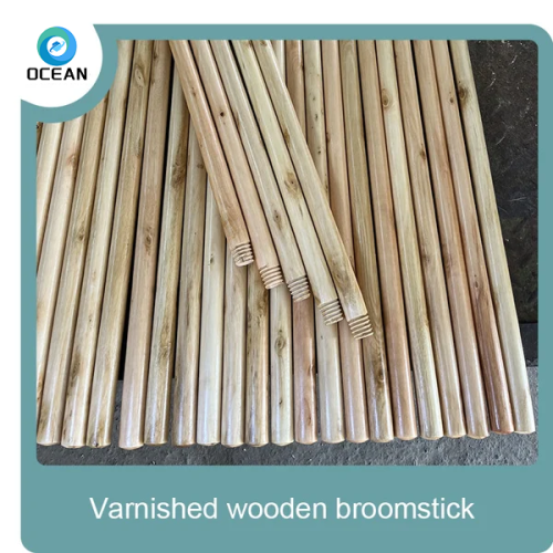 Factory wholesale price 120cm long varnished wood broom handle broom stick