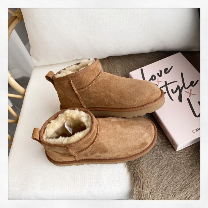 UGG Classic Ultra Mini Boot Chestnut (Women's)