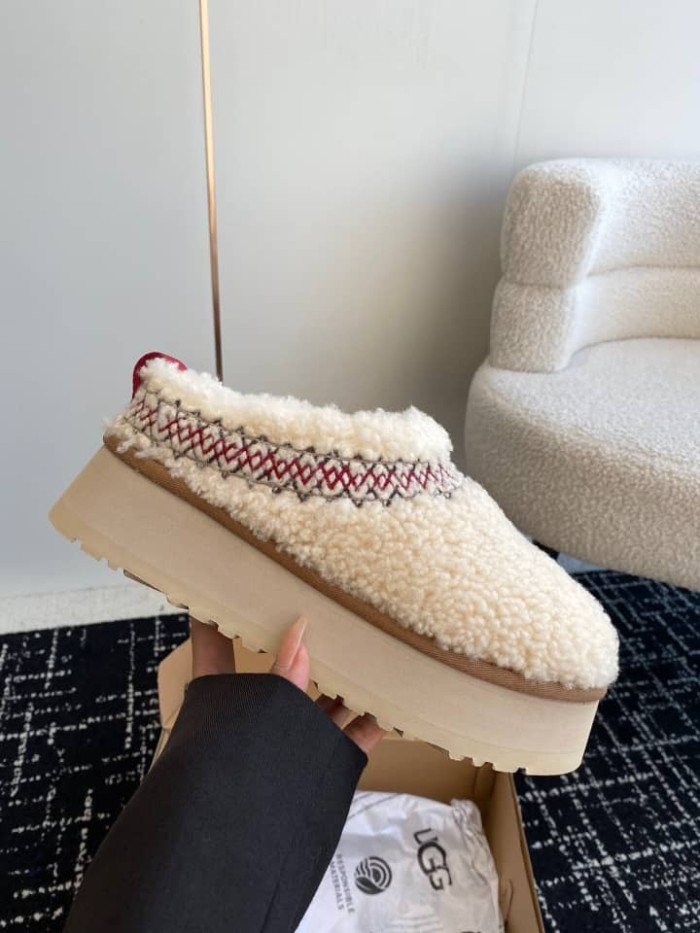 UGG Tazz Slipper Heritage Braid Natural (Women's)