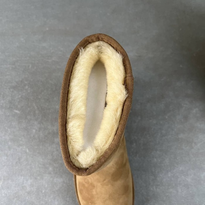 UGG Classic Short Boot Chestnut