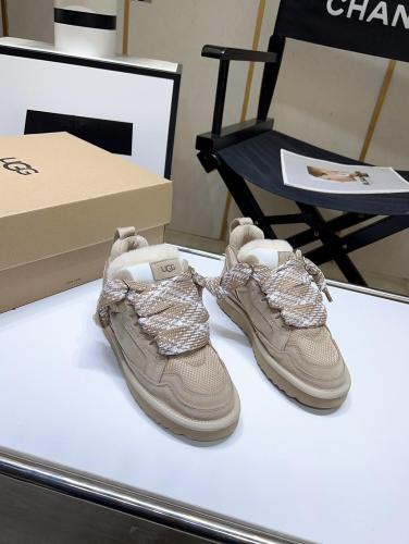 UGG Lowmel Pumice (Women's)