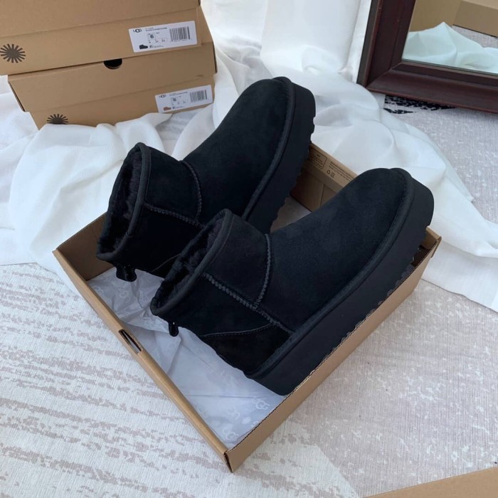 UGG Classic Mini Platform Boot Black (Women's)