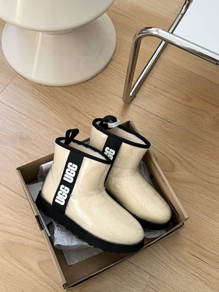 UGG Classic Clear Mini Boot Natural Black (Women's)