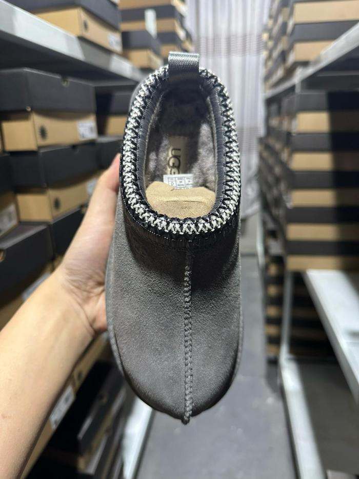 UGG shoes 20241202