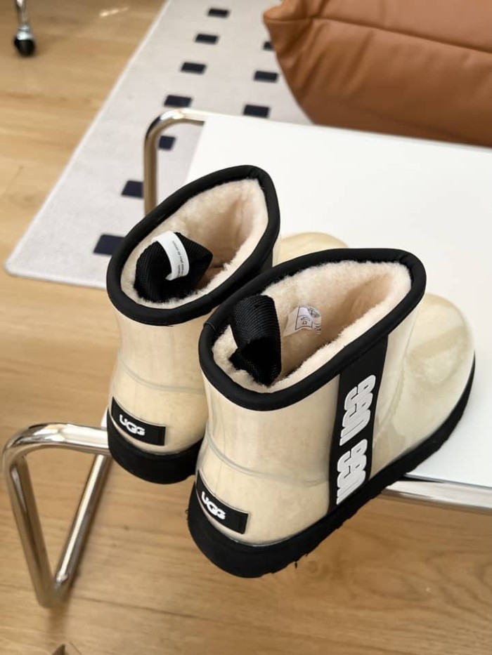 UGG Classic Clear Mini Boot Natural Black (Women's)