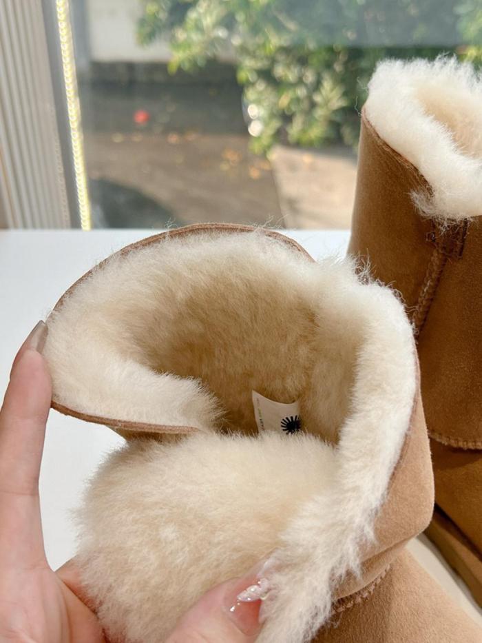 UGG Bailey Button II Chestnut (Women's)