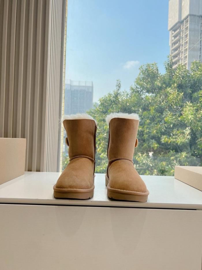 UGG Bailey Button II Chestnut (Women's)