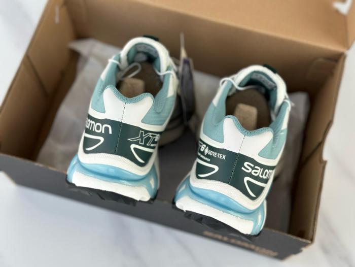 Salomon XT-6 Gore-Tex Kith Ponderosa Pine