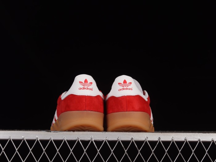 adidas Gazelle Scarlet Cloud White