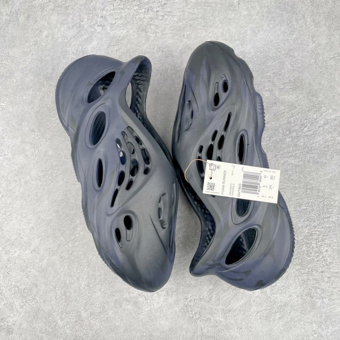 Adidas Yeezy Foam Runner Mineral Blue