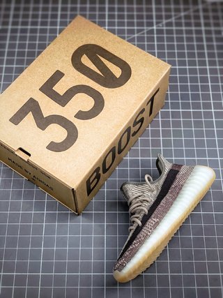 adidas Yeezy Boost 350 V2 Zyon