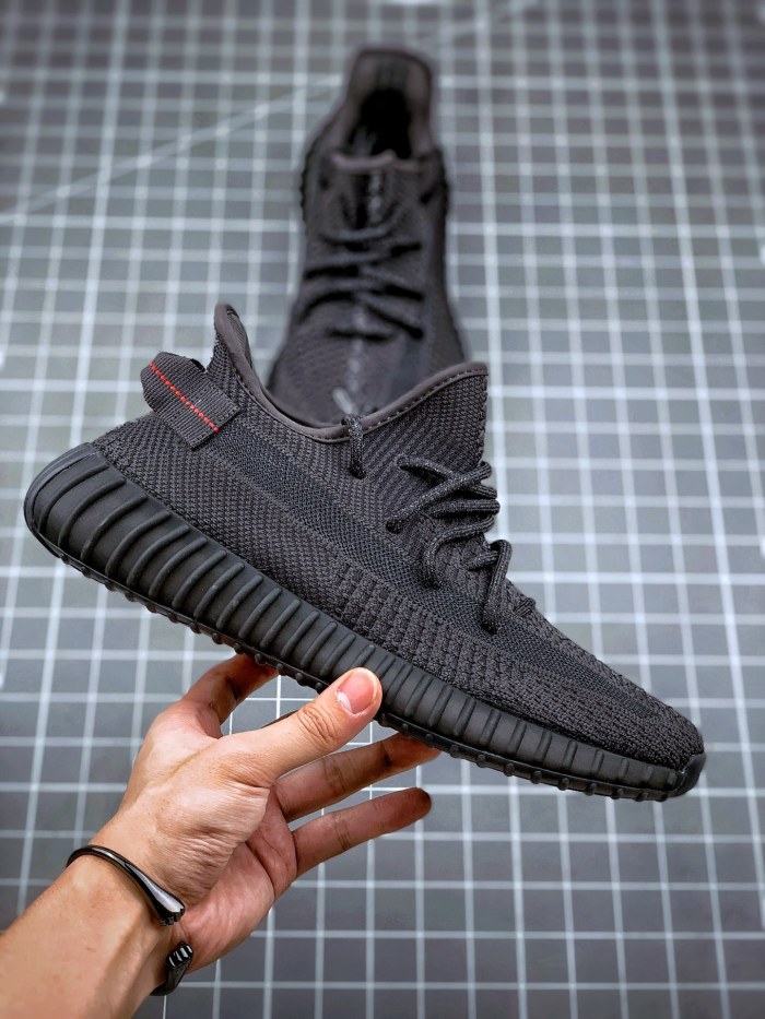 adidas Yeezy Boost 350 V2 Black (Non-Reflective)