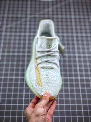 adidas Yeezy Boost 350 V2 Hyperspace