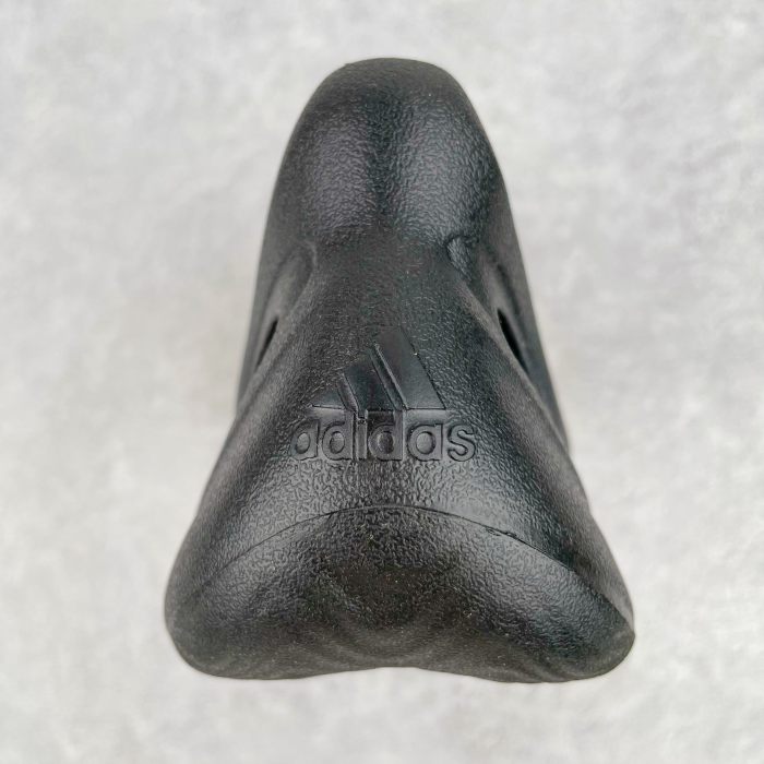 adidas Yeezy Foam RNR Onyx