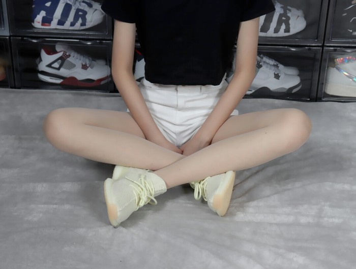 adidas Yeezy Boost 350 V2 Butter